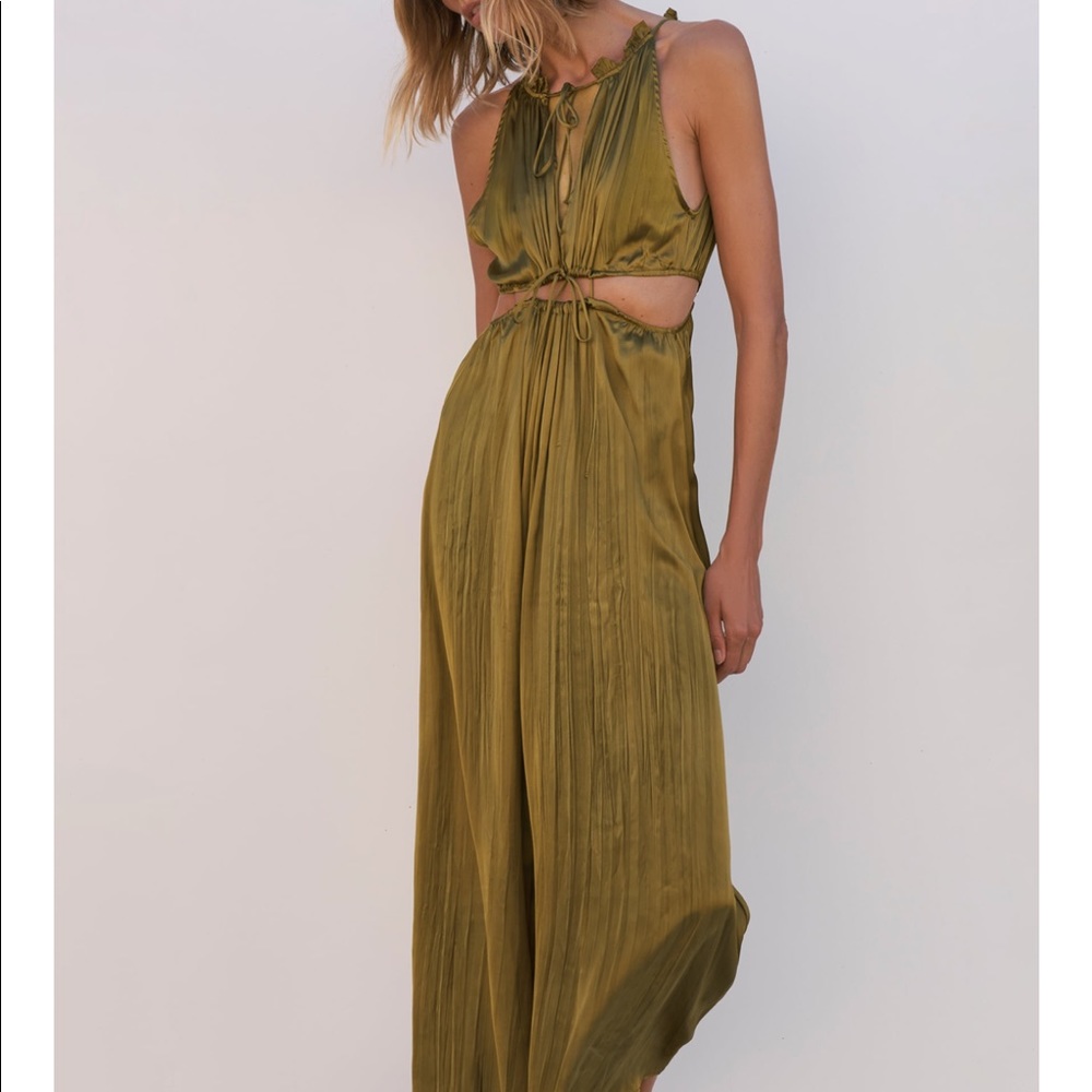 Zara SATIN EFFECT CUT OUT DRESS